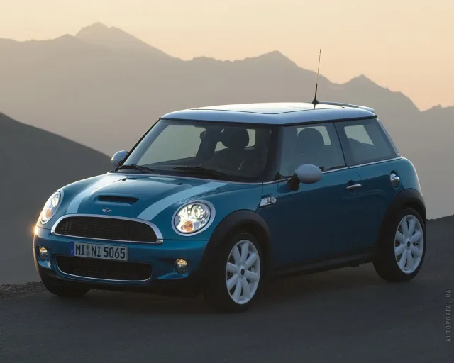 MINI Cooper S хетчбек — 10