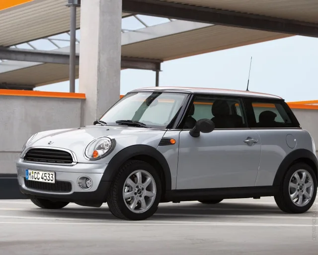 MINI One хетчбек — 6
