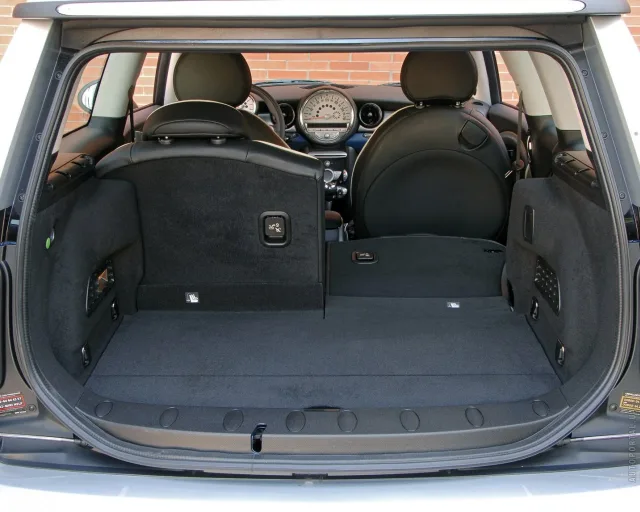 MINI One Clubman (Мини Ван Клабмен) универсал — 4
