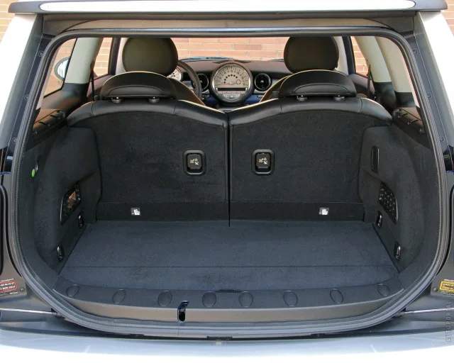 MINI One Clubman (Мини Ван Клабмен) универсал — 3