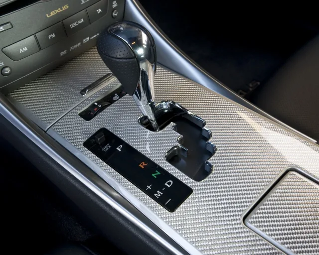 Lexus IS F (Лексус ИС) cедан — 3