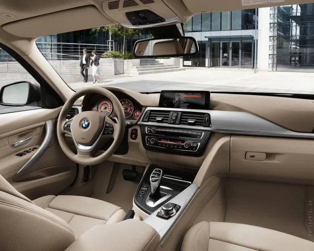 BMW 3 Series Touring 2012 (БМВ 3 Серии Туринг) универсал — 11