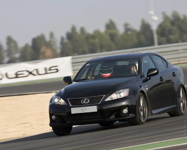 Lexus IS F (Лексус ИС) cедан — 16
