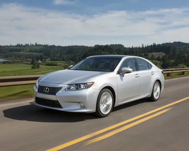 Lexus ES 2012 sedan — 21