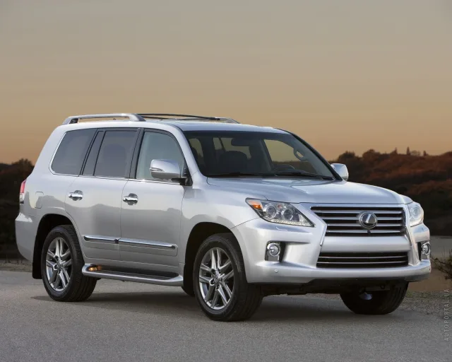 Lexus LX 2012 SUV — 21