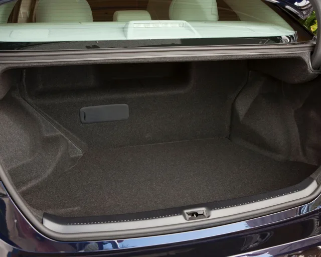 Lexus HS 250h AT — 7