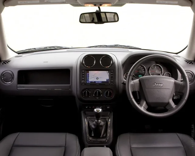 Jeep Patriot 2.4 AT Limited — 9