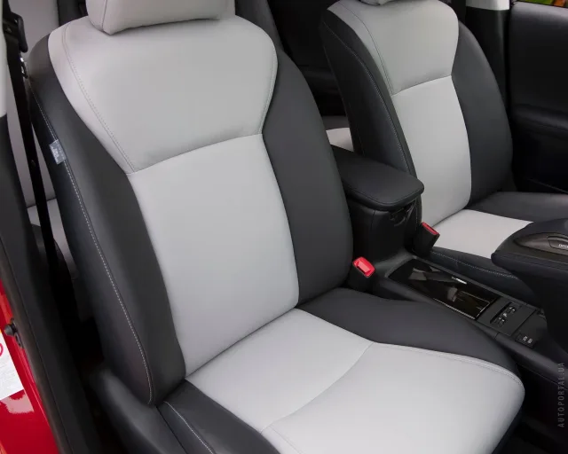 Lexus HS 250h AT — 15