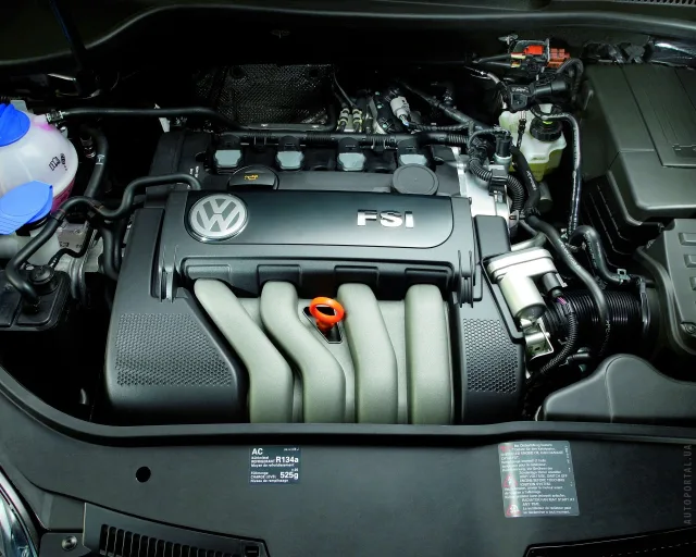 Volkswagen Jetta 2005 седан — 20
