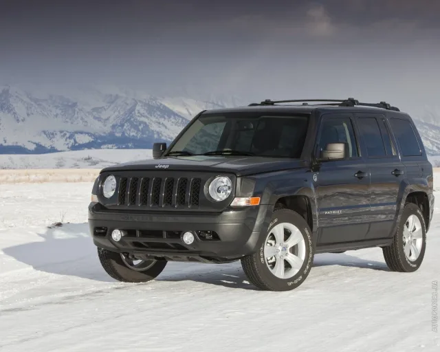 Jeep Patriot 2011 crossover — 21