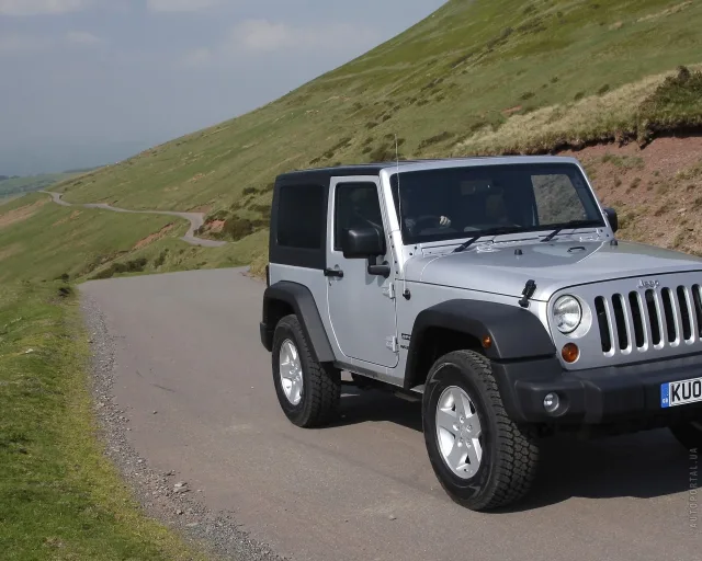 Jeep Wrangler 2008 SUV — 17