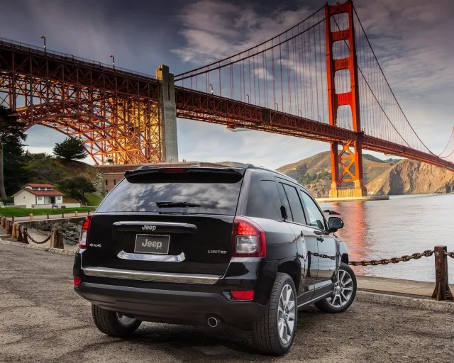 Jeep Compass 2.0 AT North — 5