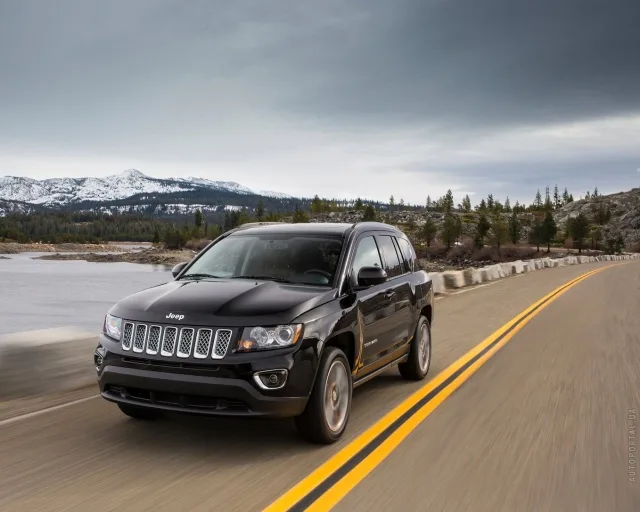 Jeep Compass 2.0 AT North — 13