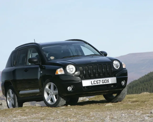 Jeep Compass 2008 кросовер — 20
