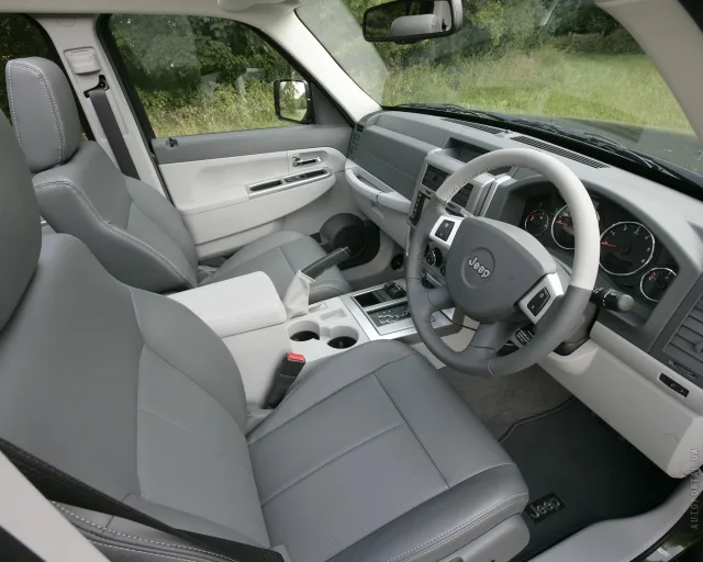 Jeep Cherokee 2008 (Джип Чероки) внедорожник — 3