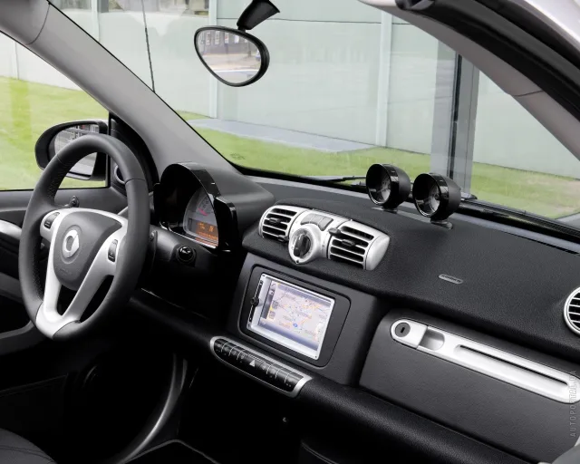 Smart fortwo 1.0 AT pulse — 3
