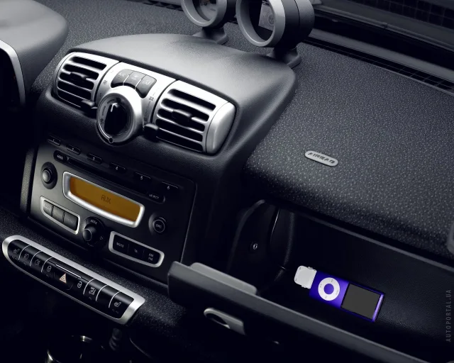 Smart fortwo 1.0 AT pulse — 4