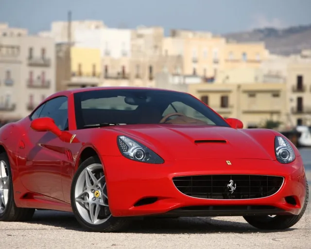 Ferrari California (Феррари Калифорния) купе-кабриолет — 15