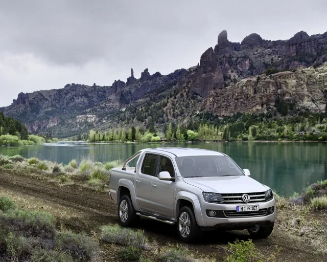 Volkswagen Amarok 2.0D MT Basis 4Motion 4WD (180) — 8