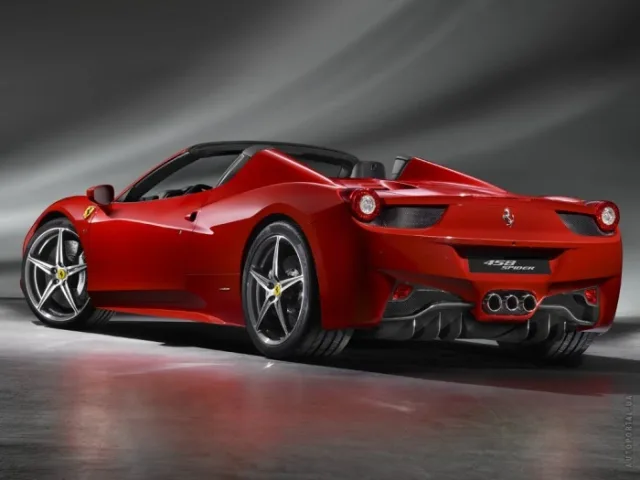 Ferrari 458 Spider 4.5 MT — 7