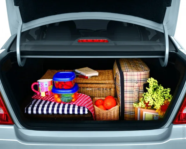 Geely CK-2 2013 седан — 9