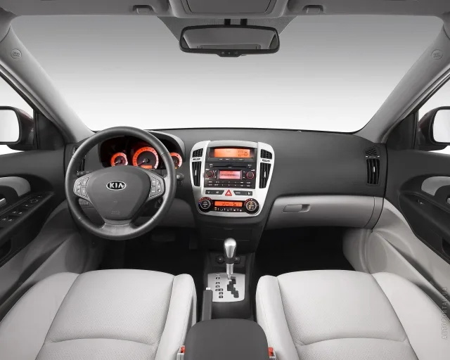 KIA Cee'd 2007 (КИА Сид) хэтчбек — 19