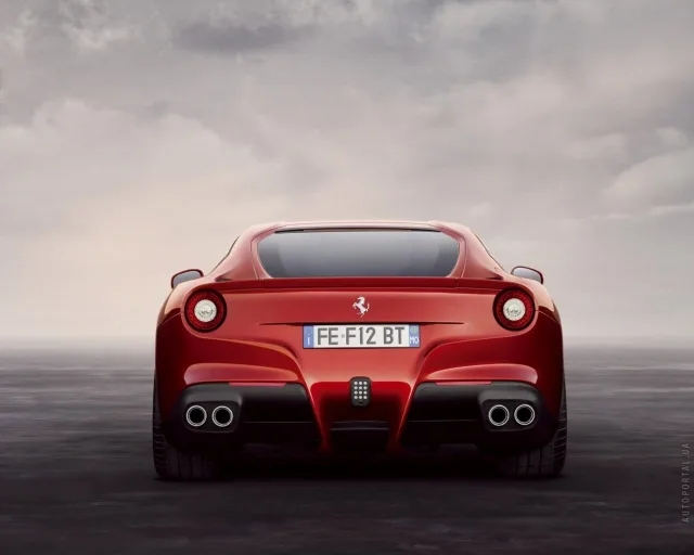 Ferrari F12 berlinetta 6.3 AT — 22