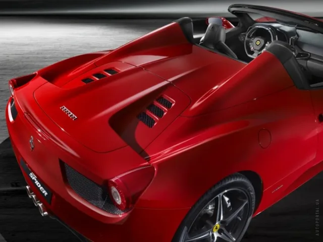 Ferrari 458 Spider 4.5 MT — 14