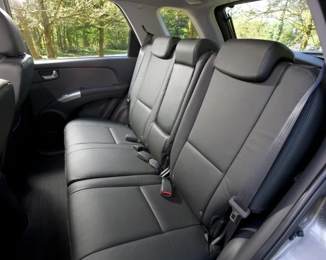 KIA Sportage 2.0D AT 4x4 base+ — 5
