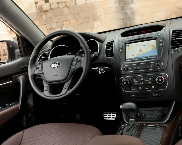 KIA Sorento 2012 (КИА Соренто) кроссовер — 12