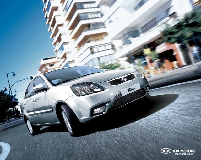 KIA Rio 2010 седан — 2