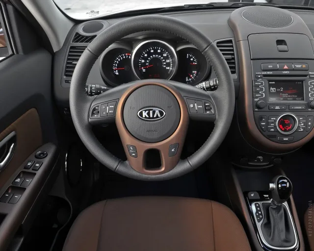 KIA Soul New 1.6D MT Mid — 9