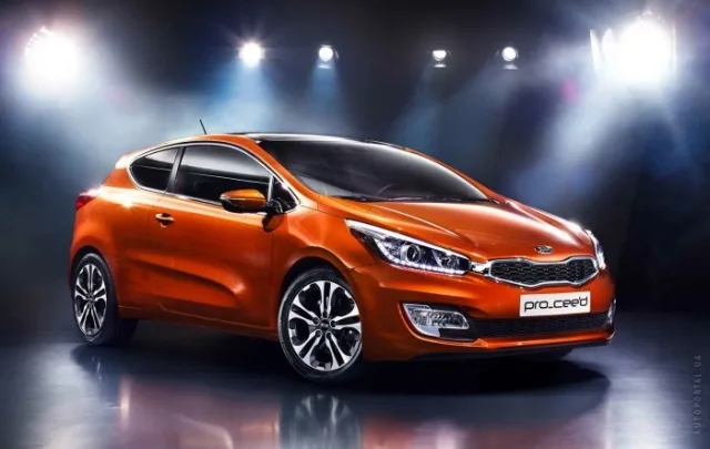 KIA pro cee'd 2012 3-дверний хетчбек — 10