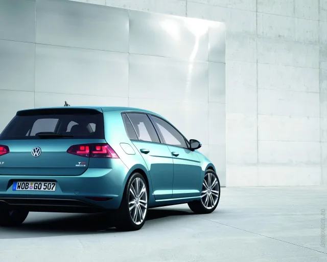Volkswagen Golf VII 2012 (Фольксваген Гольф) 5-ти дверный хэтчбек — 15