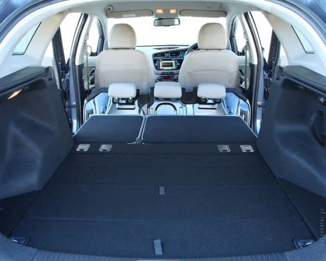 KIA C`eed SW 1.6 AT Mid — 4