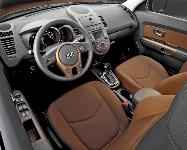 KIA Soul New 1.6D MT Mid — 7