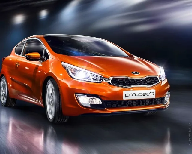 KIA pro cee'd 2012 3-дверний хетчбек — 4