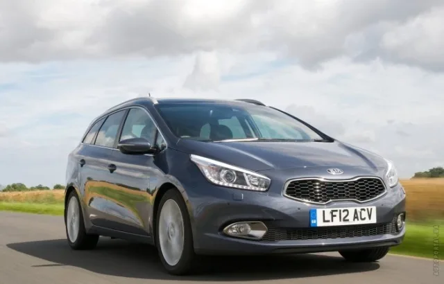 KIA C`eed SW 1.6 AT Mid — 18