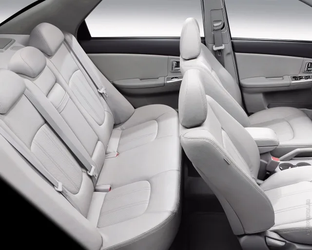 KIA Cerato 2.0 MT EX — 2