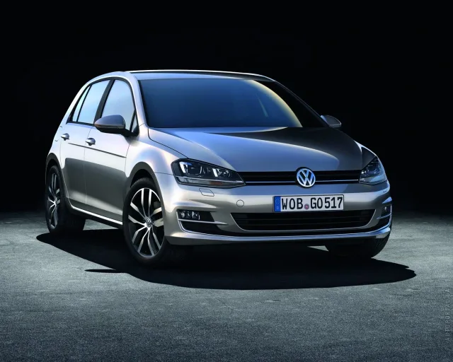 Volkswagen Golf VII 2012 (Фольксваген Гольф) 5-ти дверный хэтчбек — 22