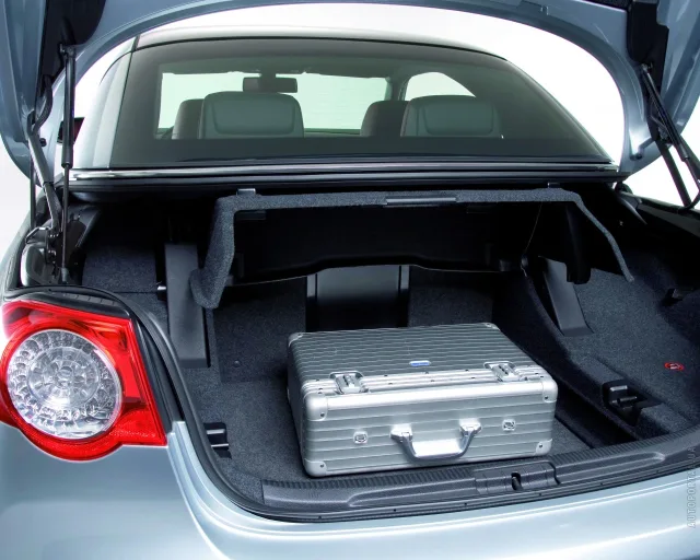 Volkswagen Eos 1.4 TSI MT — 8