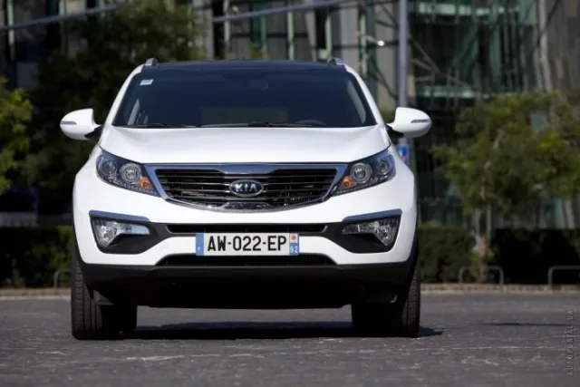 KIA Sportage 2010 (КИА Спортейдж) кроссовер — 19