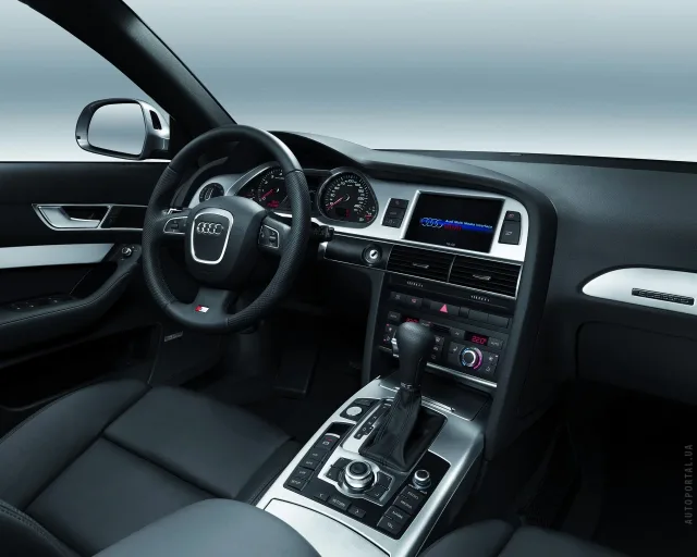 Audi A6 2.8 FSI AT — 2