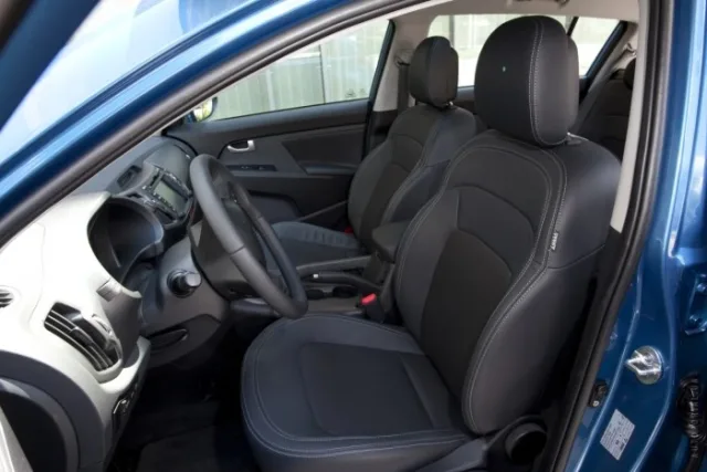 KIA Sportage 2010 (КИА Спортейдж) кроссовер — 4