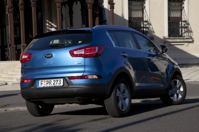 KIA Sportage 2010 (КИА Спортейдж) кроссовер — 12