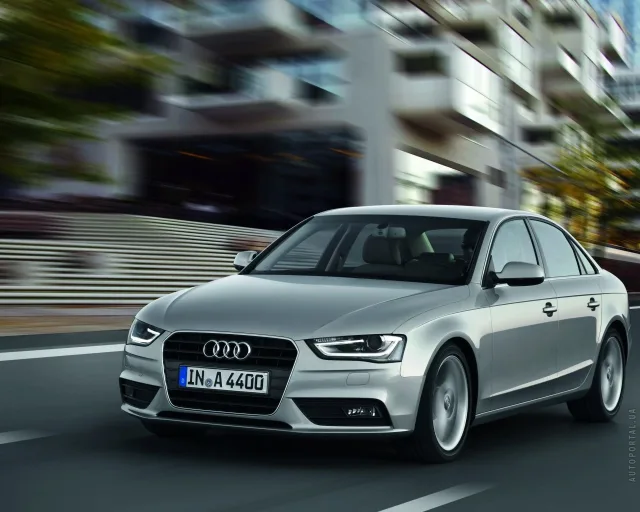 Audi A4 2012 (Ауди А4) седан — 20