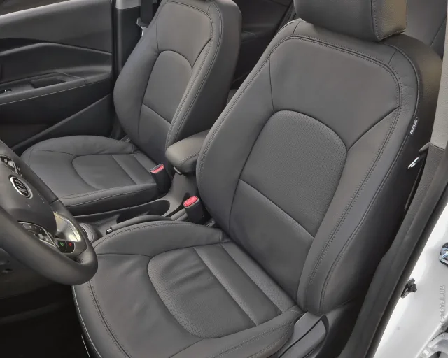 KIA Rio New 1.6 AT Top — 9
