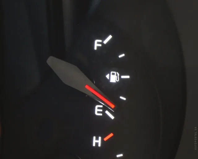 KIA Rio New 1.6 AT Top — 3