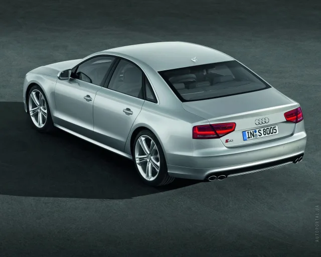 Audi S8 2013 4.0 AT — 13