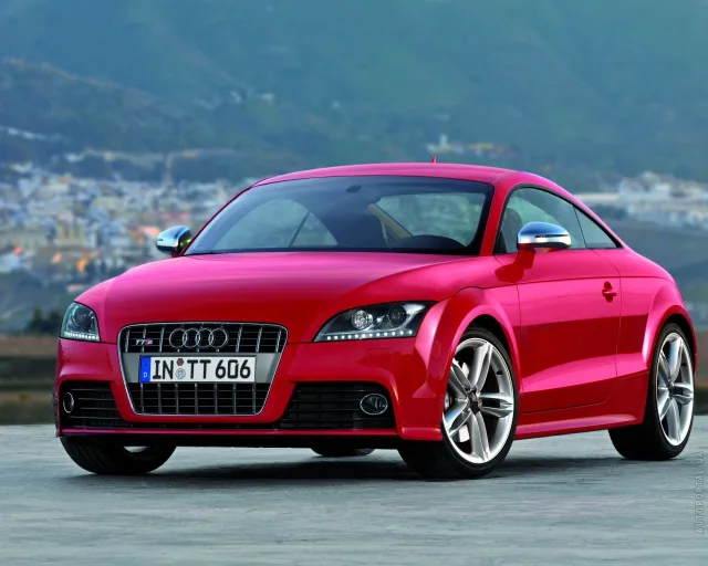 Audi TTS купе — 12